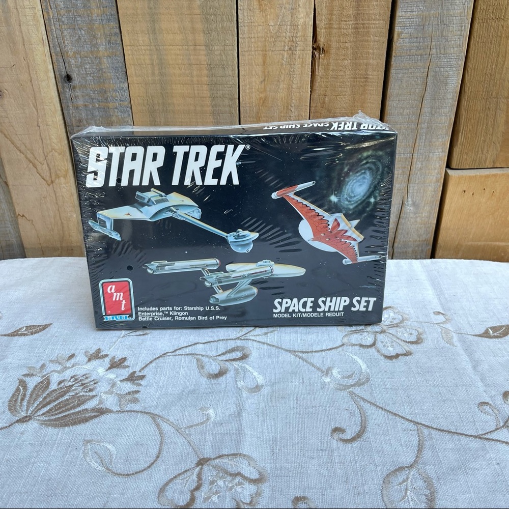 STAR TREK SPACE SHIP SET by ERTL 1989 SEALED RARE!